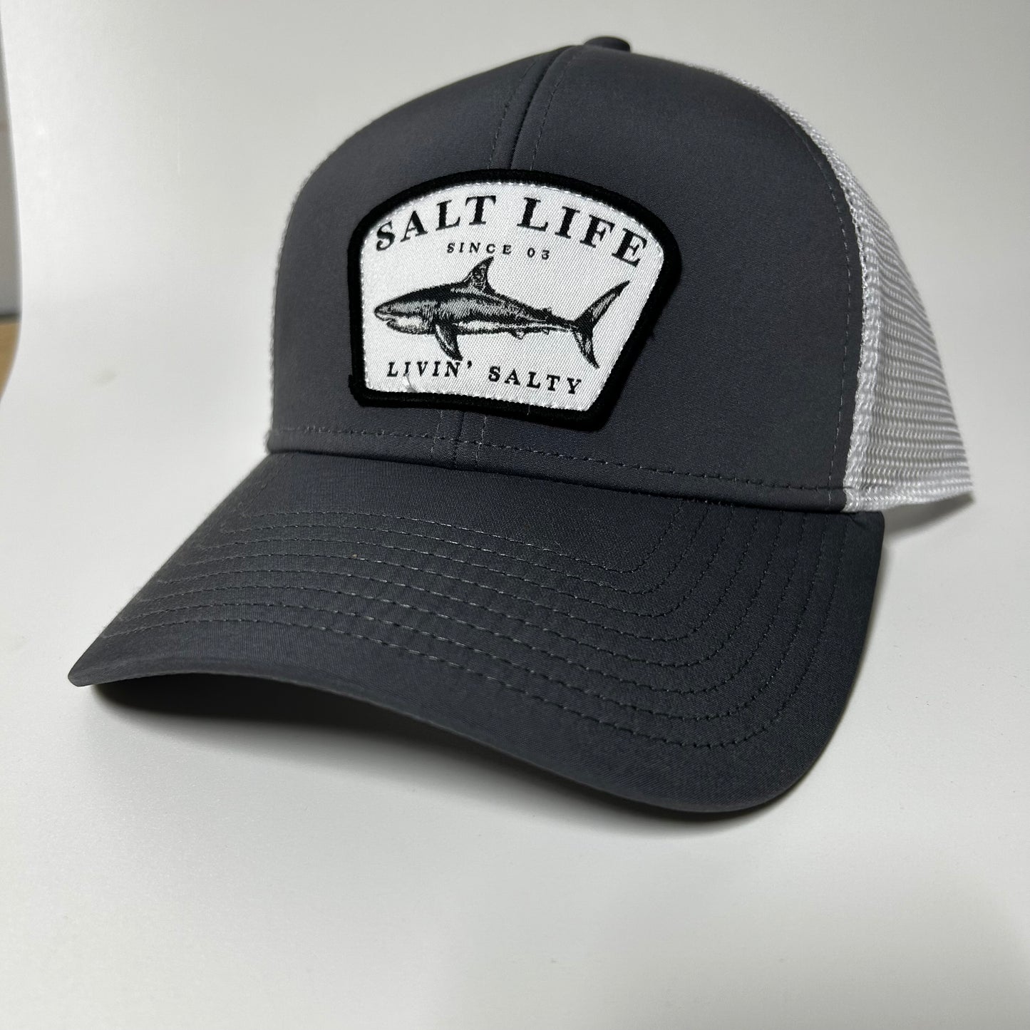 Salt Life Men's The Fish Series Hat, Shark, Quartz