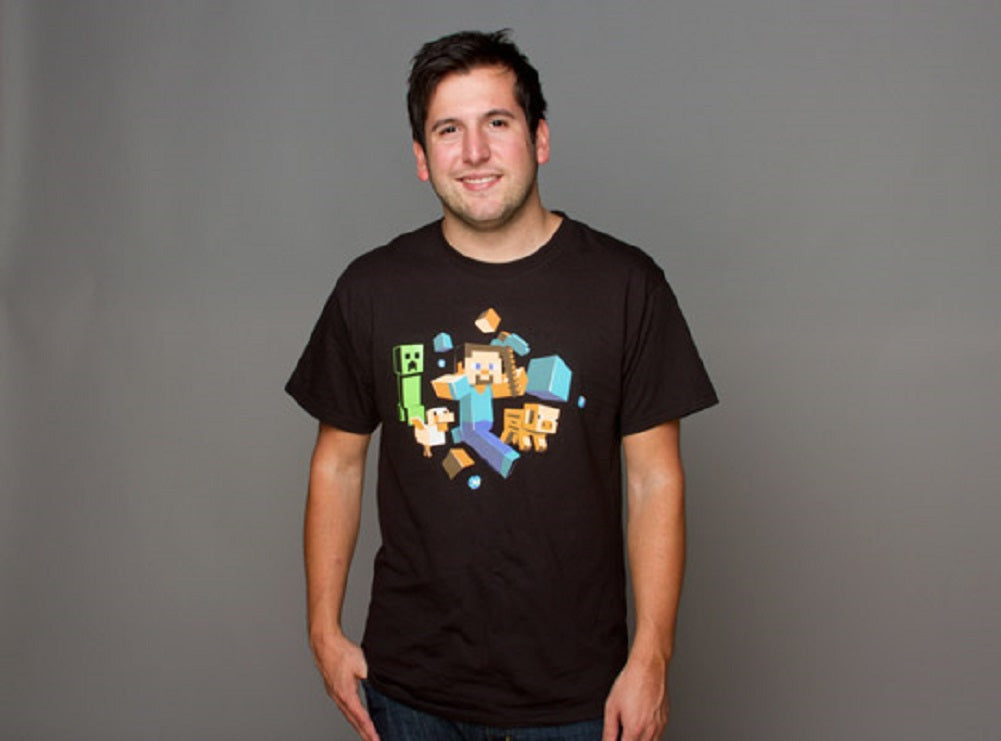 Minecraft Run Away Creeper Glow Dark T-shirt, Black, 4XL