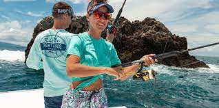 Salt Life Women's On The Radar Short Sleeve Performance