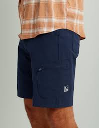 HUK Men's Next Level 10.5" Shorts, Navy, L