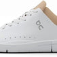 On Women's The Roger Advantage Sneakers