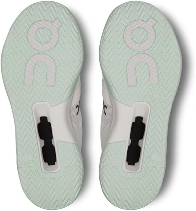 On Women's Roger Clubhouse Pro Sneakers