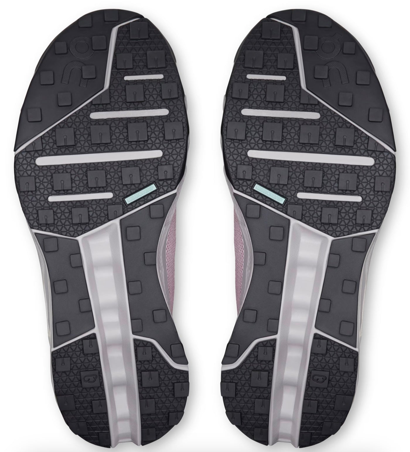 On Women's Cloudhorizon Hiking Shoe