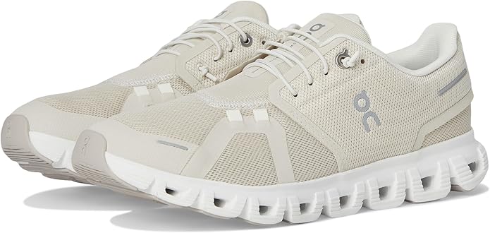 ON Women's Cloud 6 Sneakers