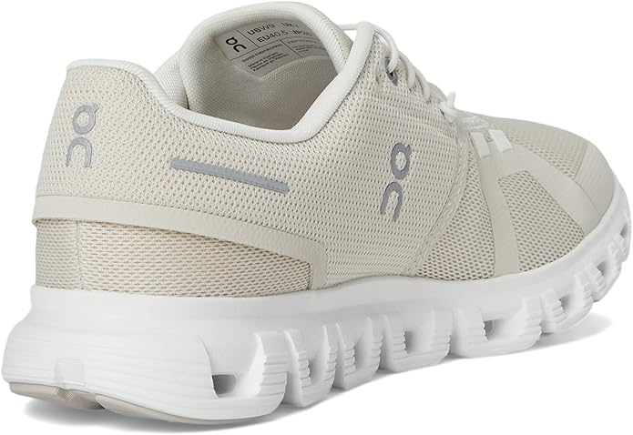 ON Women's Cloud 6 Sneakers