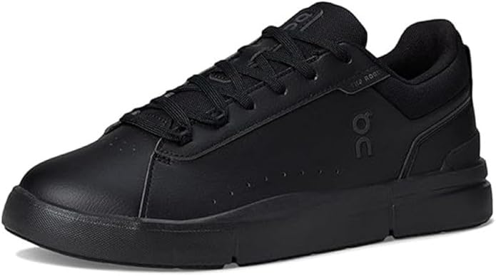 On Women's The Roger Advantage Sneakers