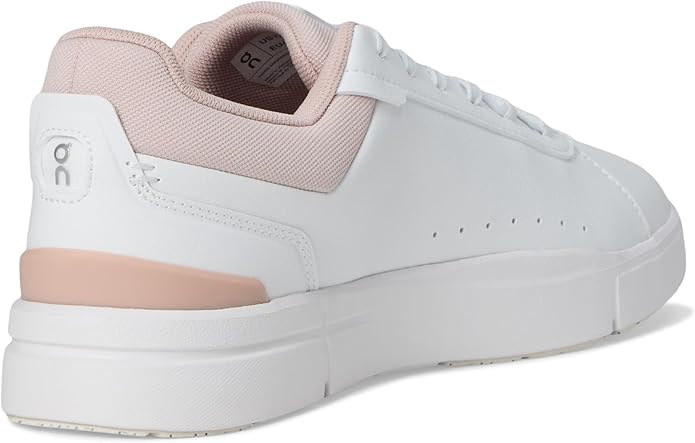 On Women's The Roger Advantage Sneakers