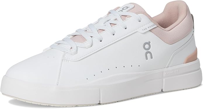 On Women's The Roger Advantage Sneakers