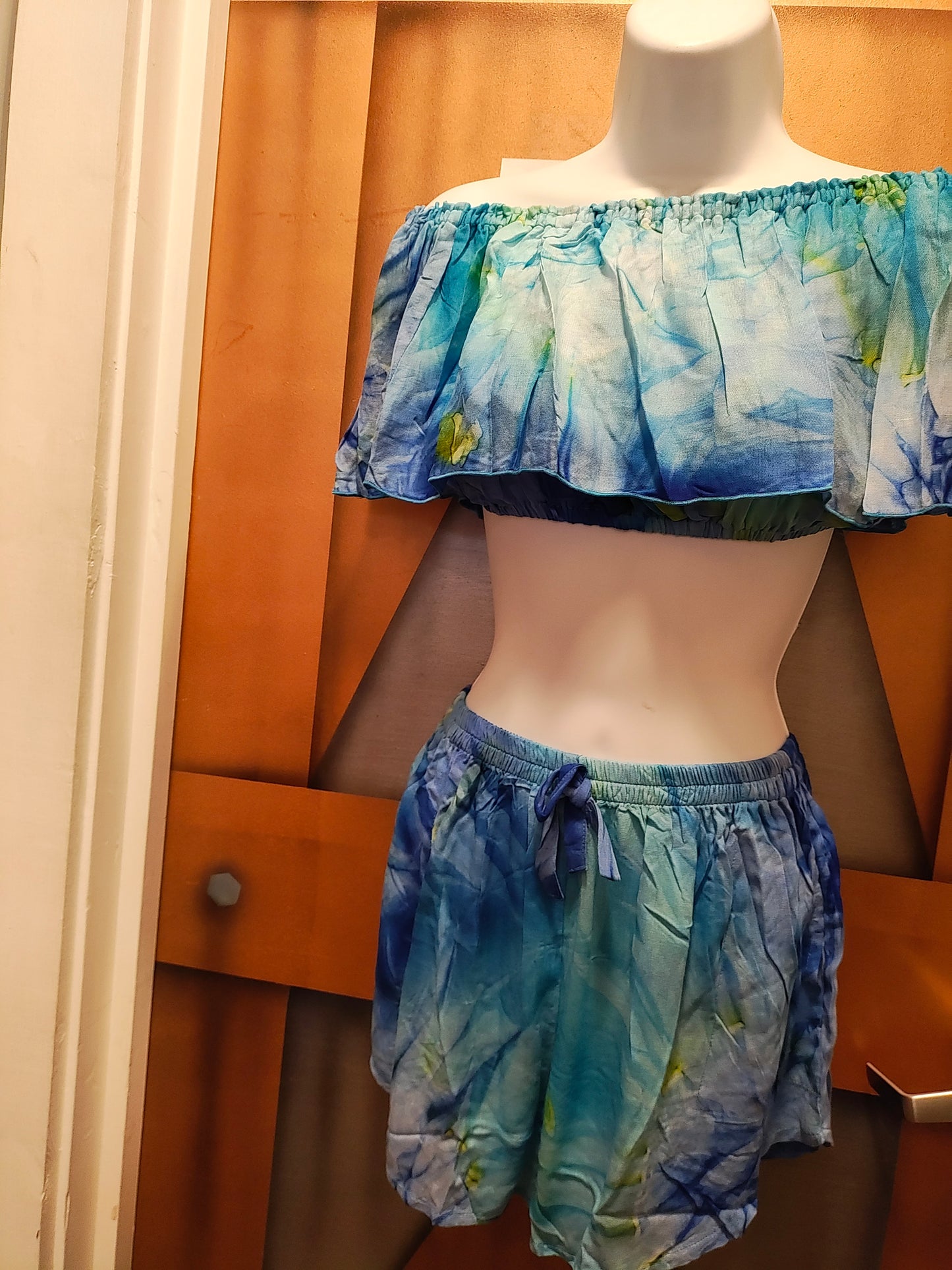 Ingear Fashion's Women's Flounce Short and Top One Size 160