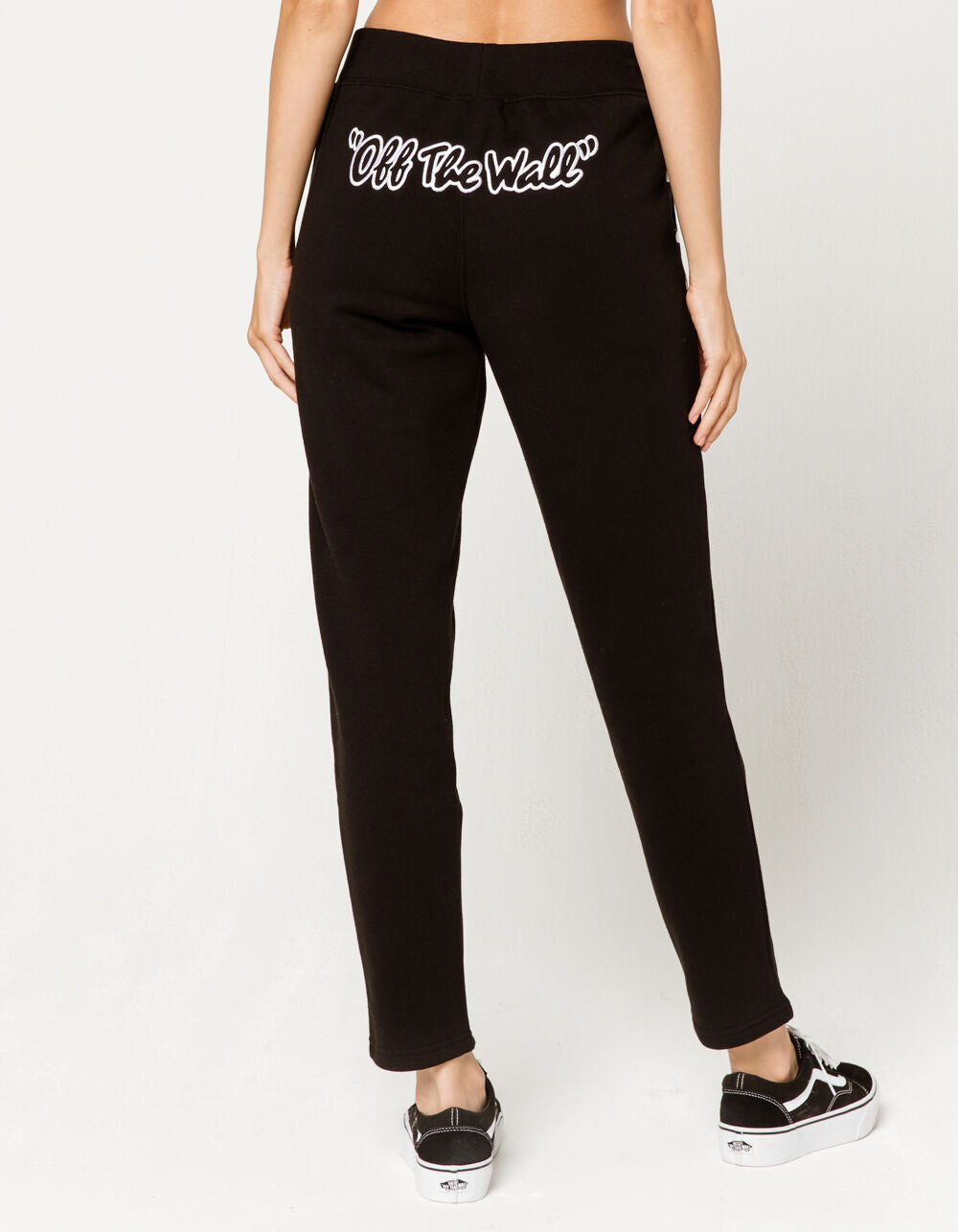 Vans funday hot sale black sweatpants